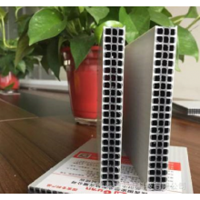 新型合金建筑塑料模板工廠直售，規(guī)格齊全可回收重復(fù)使用50次